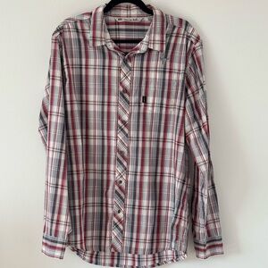 TravisMathew Men’s XL Plaid Button-Up Shirt – Red Gray White Western Bull Logo